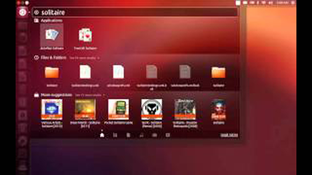 Steve Smith shows off the new Ubuntu 12.10 operating system. 